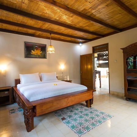 Bali Royal Heritage Villas スミニャック エクステリア 写真